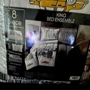 Brand new King Bed Ensemble